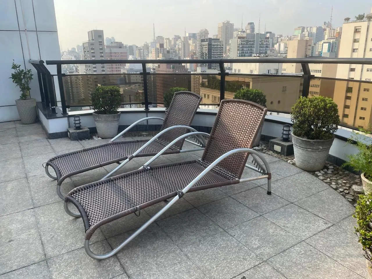 Flat Aconchegante Nos Jardins Com Piscina & Estacionamento Inclusos Aparthotel Sao Paulo Brazil