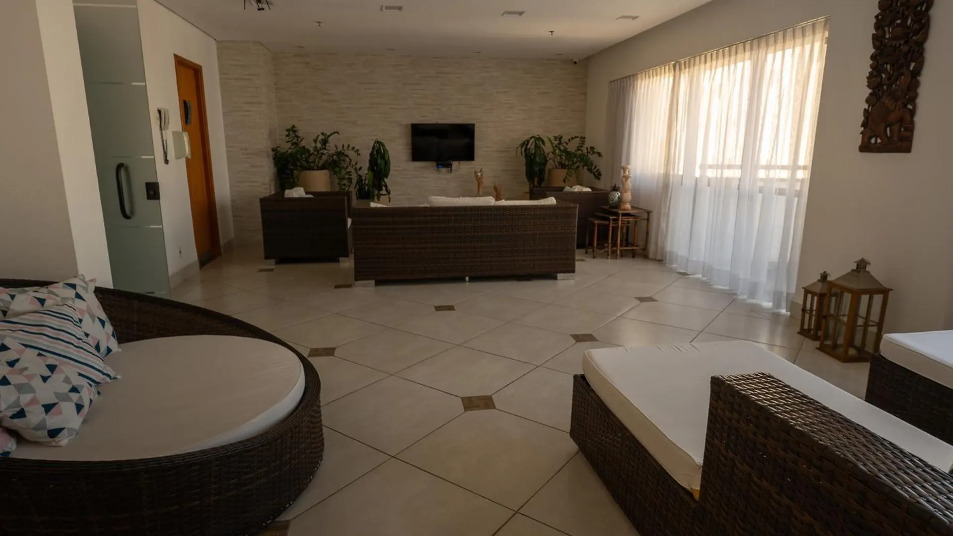 Flat Aconchegante Nos Jardins Com Piscina & Estacionamento Inclusos Aparthotel Sao Paulo